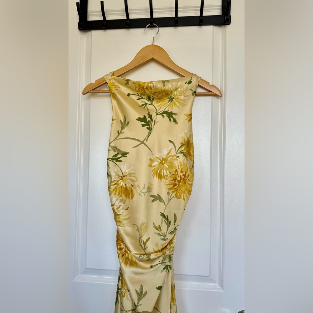 Reformation Anaiis Silk Dress in Honeyglow. Brand new without tags, never worn. - Picture 10 of 16